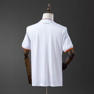 Real Madrid 2013/14 Local