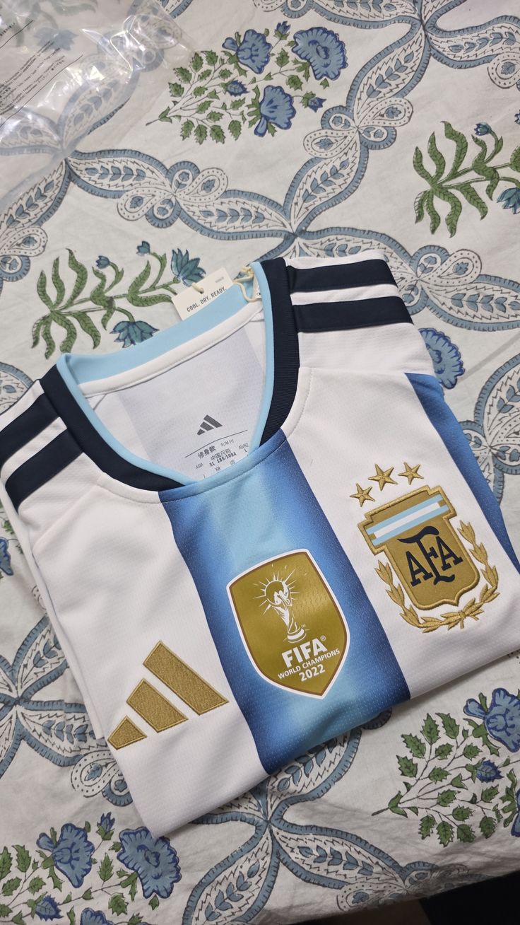 Foto de Rubén Martínez con su camiseta